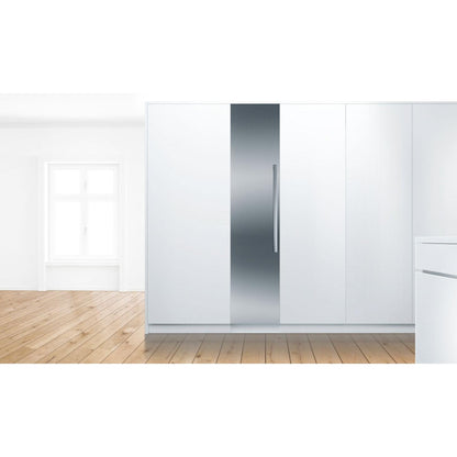 Bosch 8.6 cu.ft. Upright Freezer with Wi-Fi Connect B18IF905SP/01 IMAGE 3